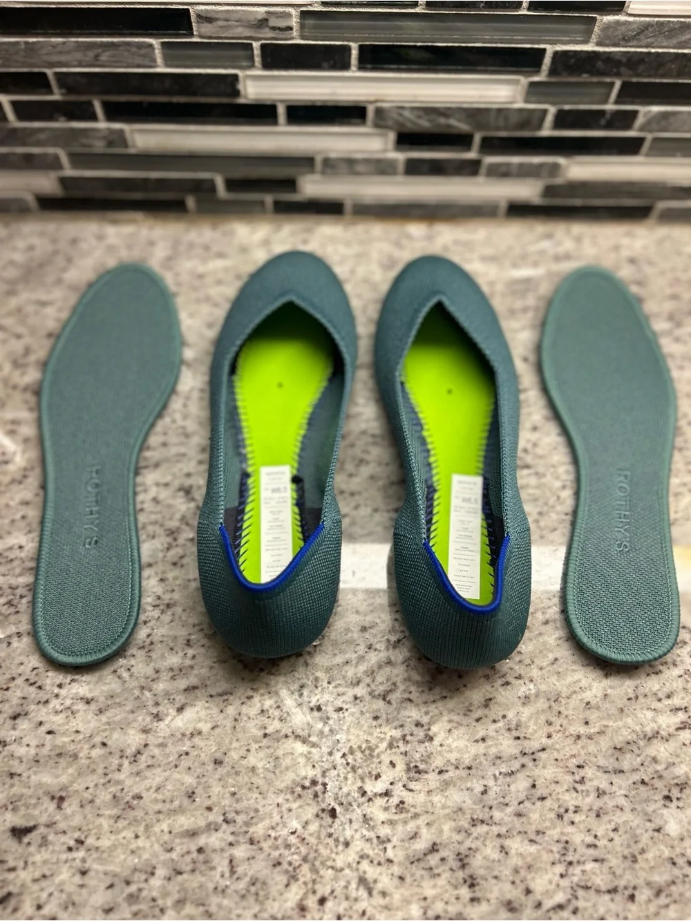 Rothy’s Women’s Teal Knit Ballet Flats - Slip-On Comfort size 6.5